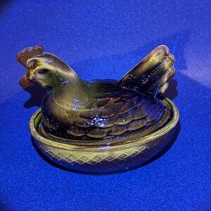 Boyd Art Glass HON Hen Chicken on Nest Amber Red Basket Weave Trinket Dish Glows